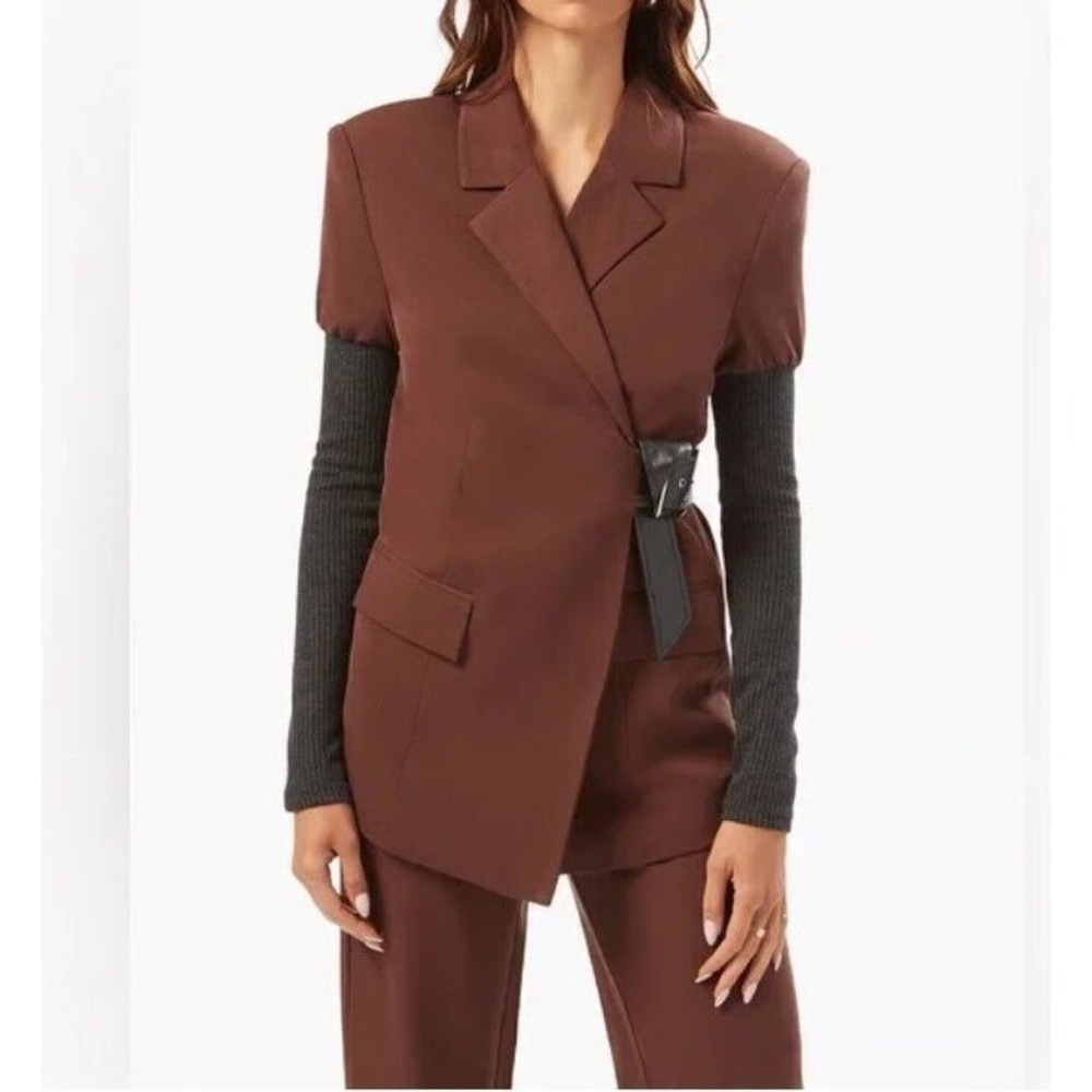 NWT WeWoreWhat Ribbed Brown Blazer and Pants Set with Black Belt Suit